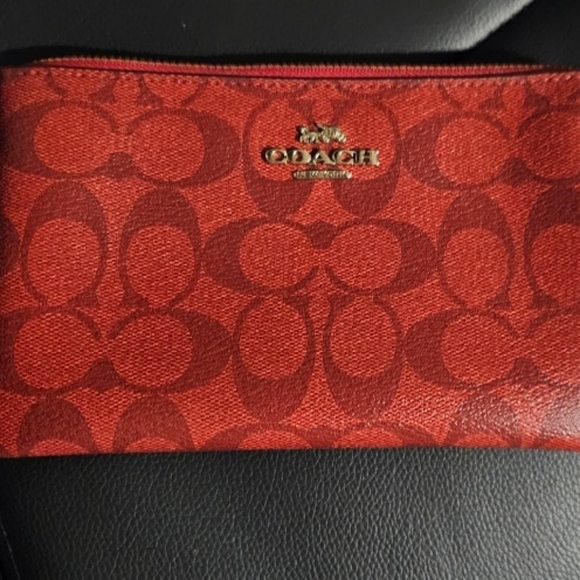 Wristlet